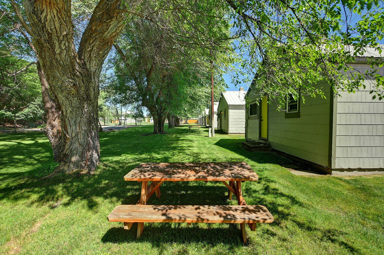 Others 5, Idle A While Cabins, Okanogan