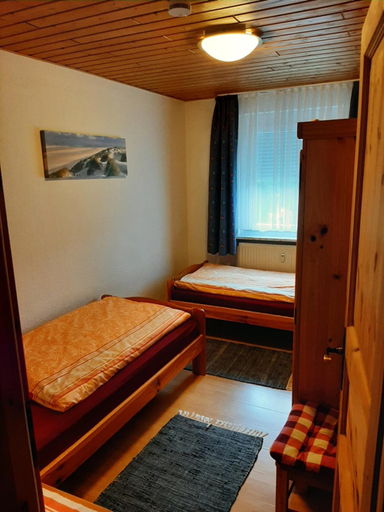 Bedroom 3, Gästehaus Rüger, Bergstraße