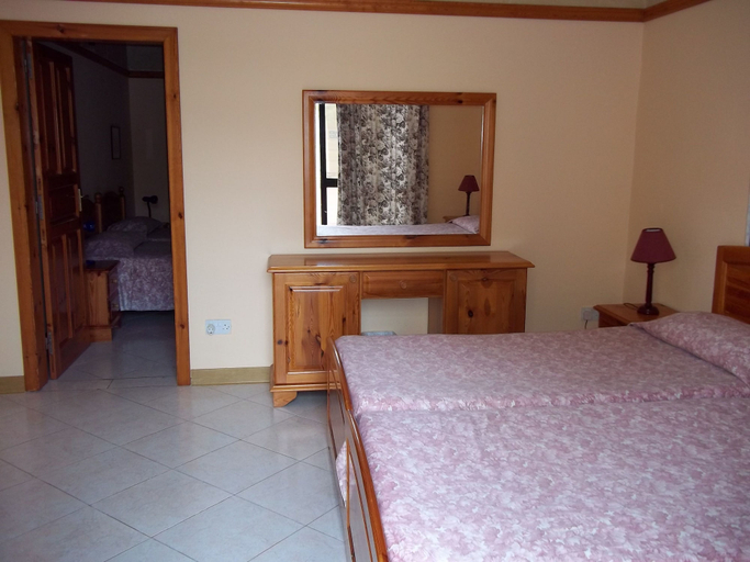 Bedroom 3, San Antonio Guest House