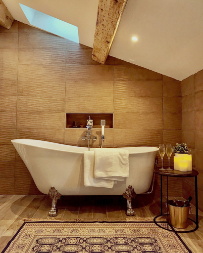 Bathroom 5, Domaine de La Brave, Vaucluse