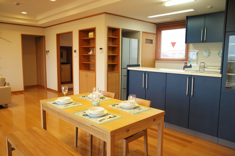 City 1500 SF 2BR condom 4F sea view, Ishigaki