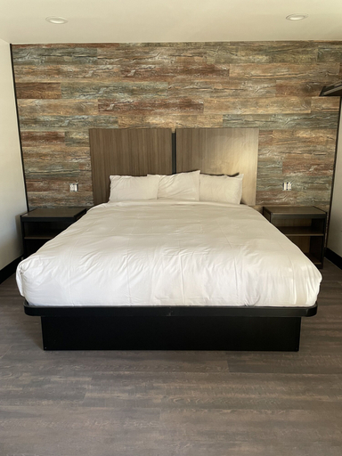 Bedroom 3, Hyde Park, Los Angeles