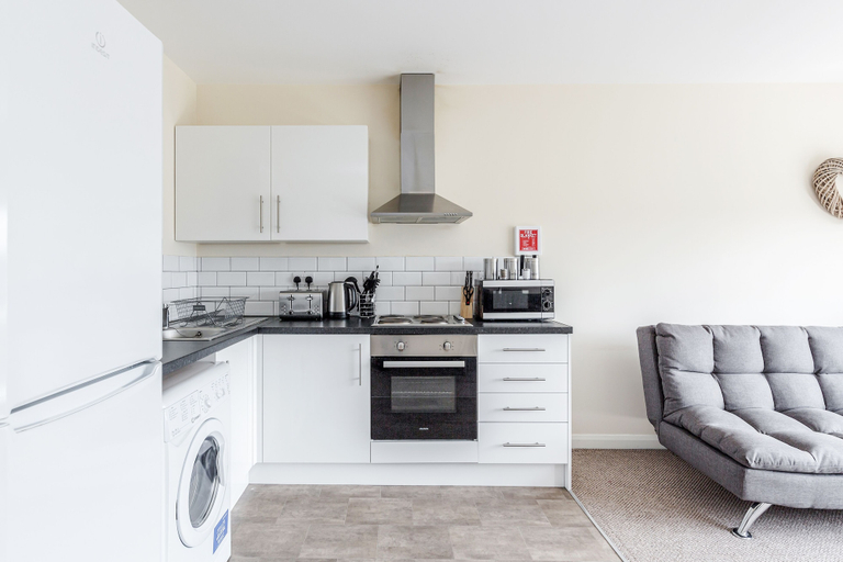 Others 5, Home to Home Watford Apartment, Hertfordshire