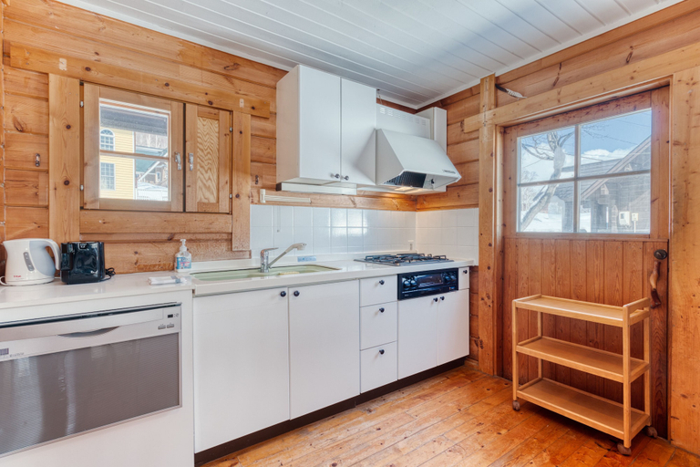 Others 5, Tanoshii Chalet by H2 Life, Kutchan