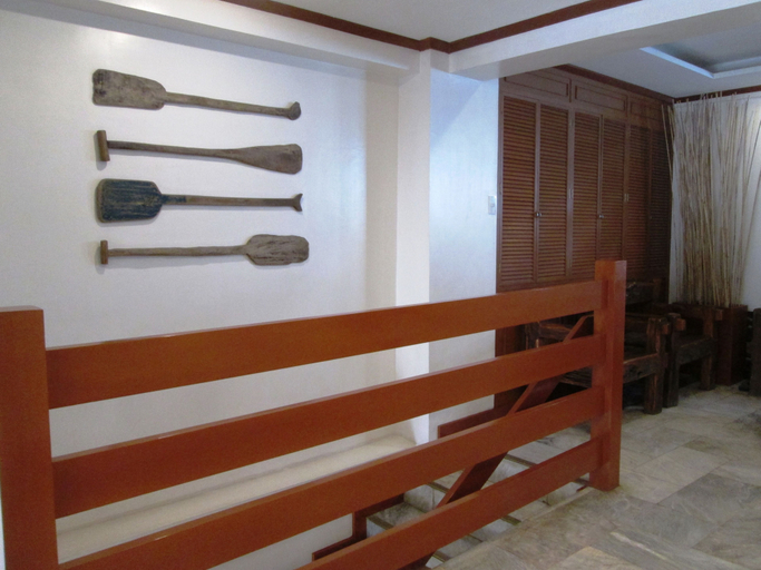 Others 5, Abozza Resort, Malay