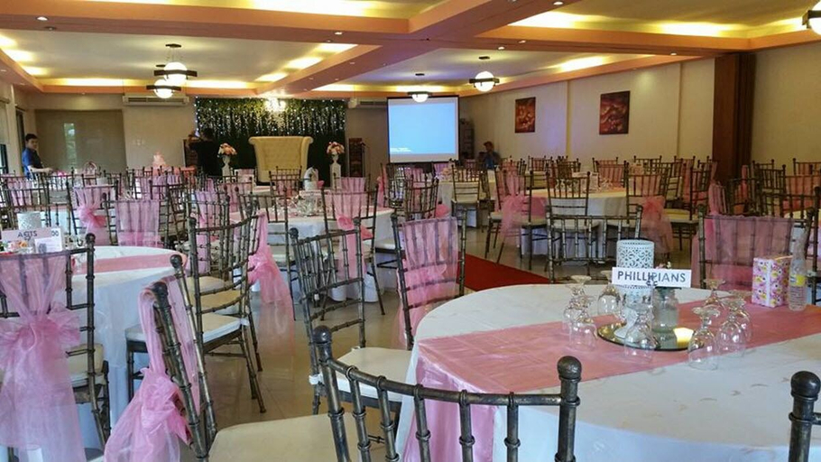 Food & Drinks, La Sueña Brisa Beach Resort and Events Place, Lemery