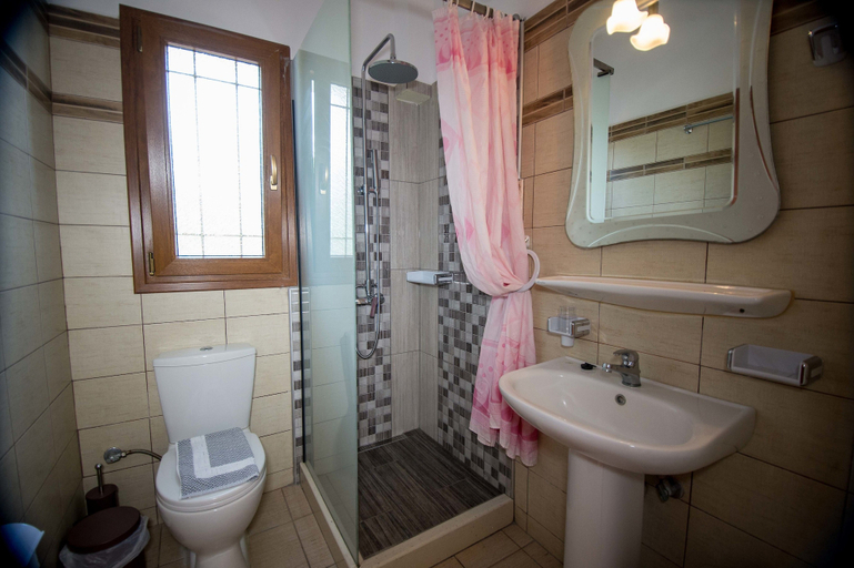 Bathroom, Christina's Garden, North Aegean