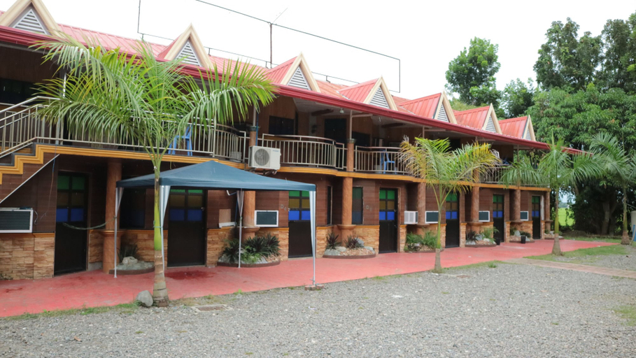 Exterior & Views 1, Nipa Hut Resort, San Leonardo