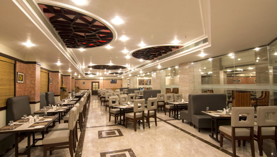 Food & Drinks 5, Shenbaga Hotel and Convention Centre, Viluppuram