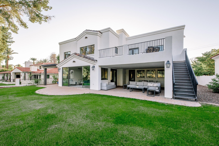 Exterior & Views 2, Luxury Dream House!! Sleeps 16 - On Golf Course, Maricopa