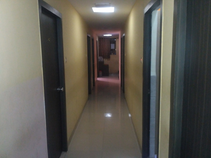 Others 4, Hotel saidan, Thane