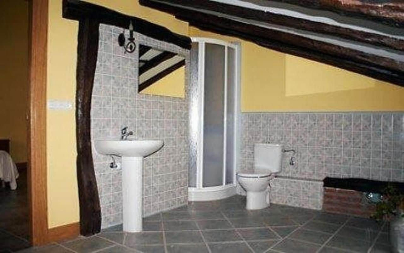 Bathroom, Argiñenea Country House, Guipúzcoa