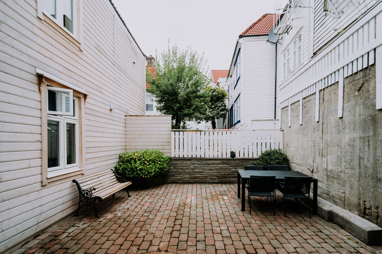 Others 4, Bergen Beds - Apartment Ground level, Bergen