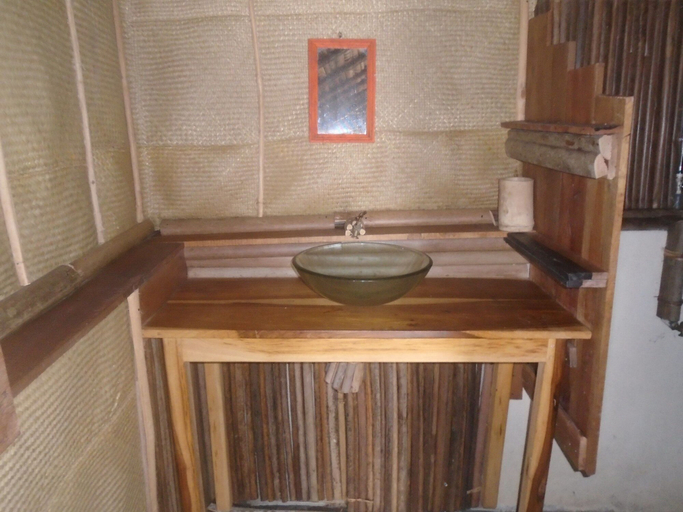 Bathroom 3, Emeraude lodge, Diana
