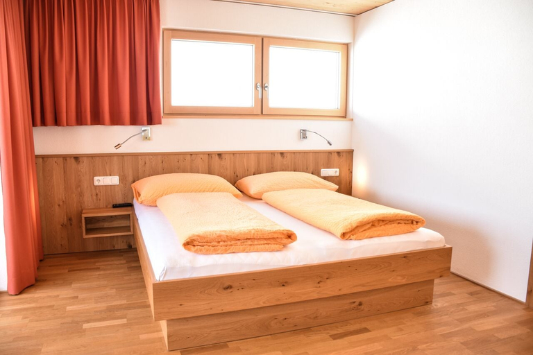 Bedroom 2, Haus Alpenblick, Bregenz