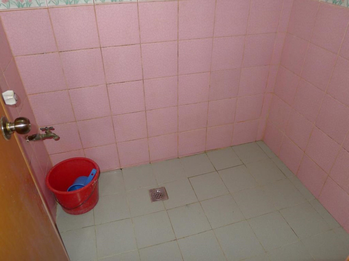 Bathroom 5, Amos Digue Pension House, Puerto Princesa City