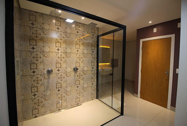Others 5, Plaza Motel - Adults Only, Votorantim