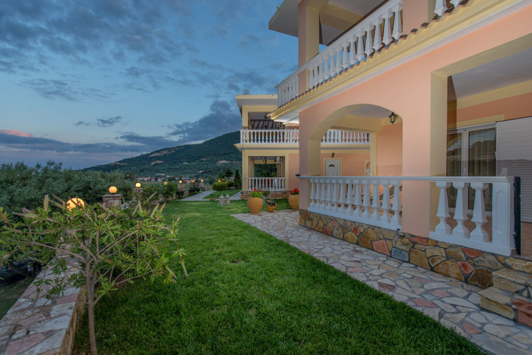 Exterior & Views 2, Gerovasis Apartments, Ionian Islands
