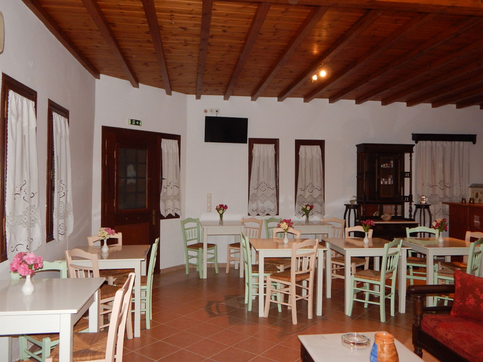 Food & Drinks 5, Tinos Suites & Apartments, South Aegean