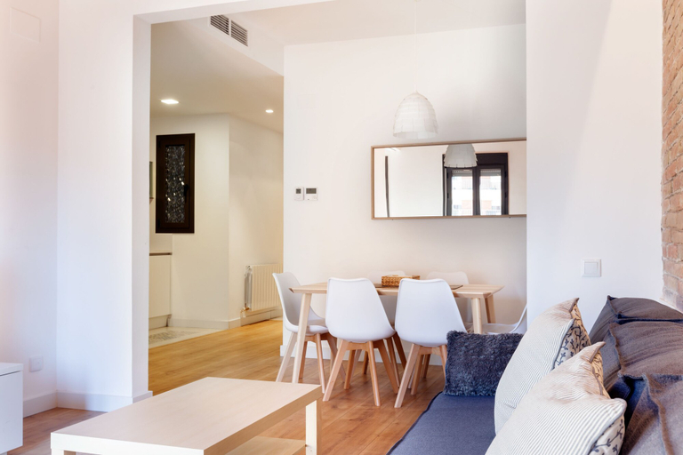 Others 5, Akira Flats Urgell Apartment, Barcelona