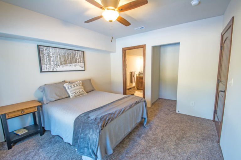 Bedroom 2, Lucky 8 Luxury Home, Colfax