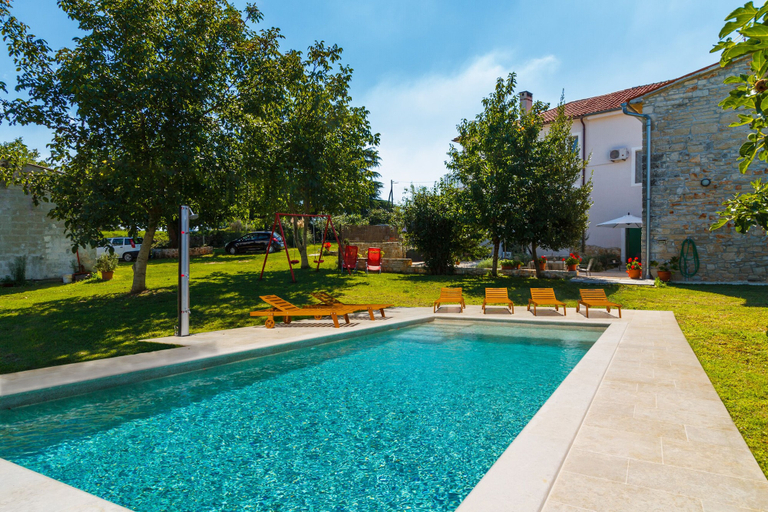 Sport & Beauty, Stone house Furlani with a lovely garden, Svetvinčenat