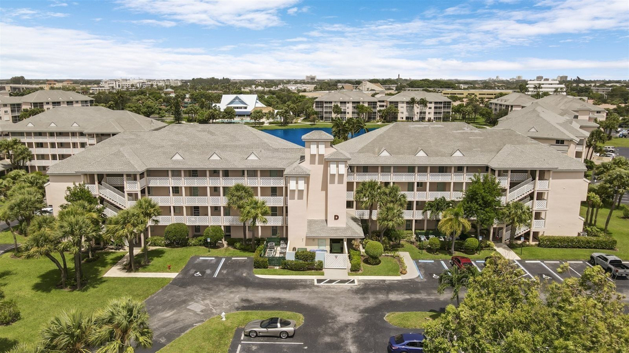 Exterior & Views 2, Jupiter_bay_d209, Palm Beach