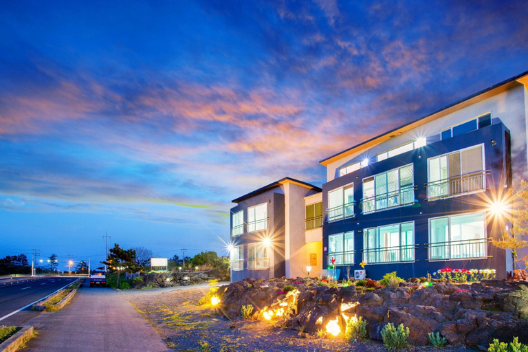 Exterior & Views 1, Mabin Pension, Jeju