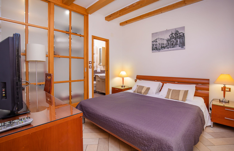 Bedroom 3, Apartments Espana, Dubrovnik