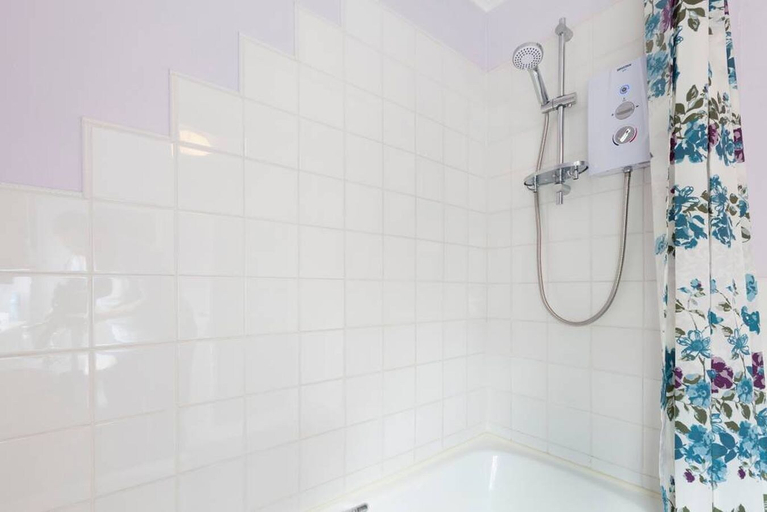 Bathroom 3, Ceilidh Cottage, North Yorkshire
