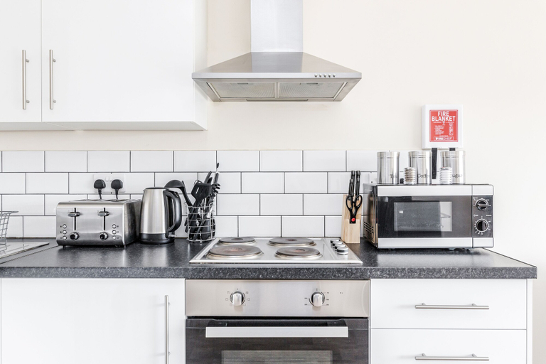 Others 4, Home to Home Watford Apartment, Hertfordshire