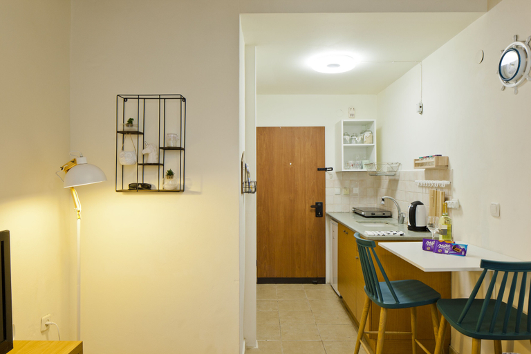 Others 5, Stylish flat at Rothschild boulevard