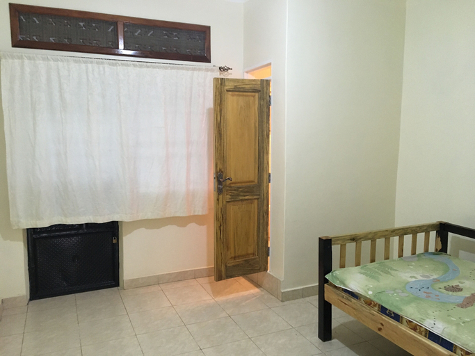Bedroom 3, Ben And Lily Cottages, Nakaseke