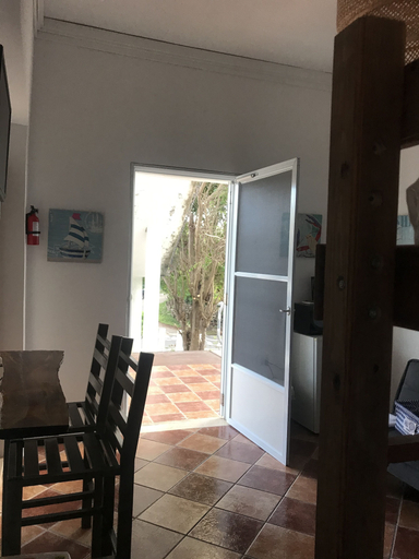 Others, Casa Blanca