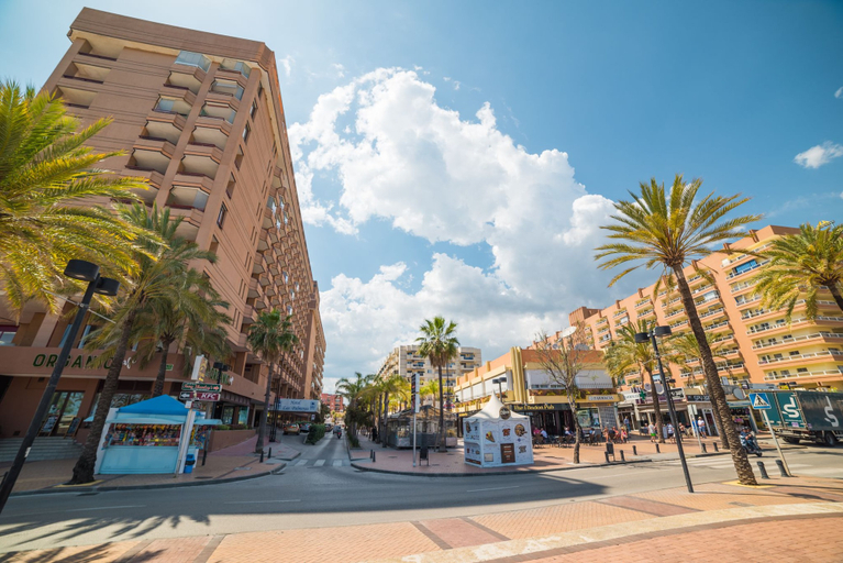 Exterior & Views 2, Edicicio Sol Playa | 5  Pax | First Line | 3652-AW, Málaga