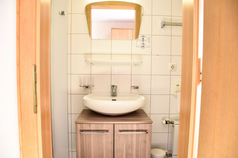 Bathroom 3, Haus Alpenblick, Bregenz