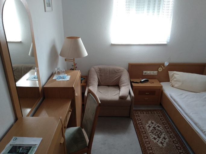 Bedroom 2, Hotel Stadthalle Stolberg, Städteregion Aachen