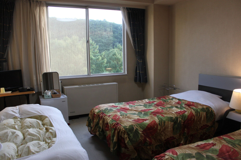 Bedroom 3, Kitashiga Holiday inn, Yamanouchi