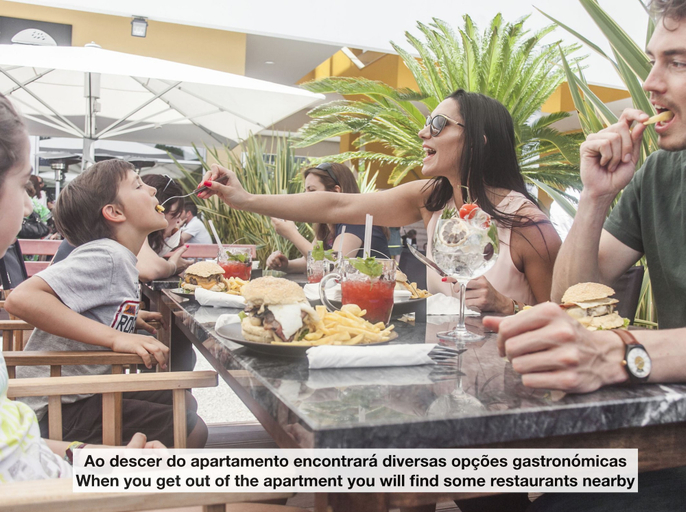Food & Drinks 5, Oriente 25 Apartments by APT IIN - Parque das Nações, Lisbon
