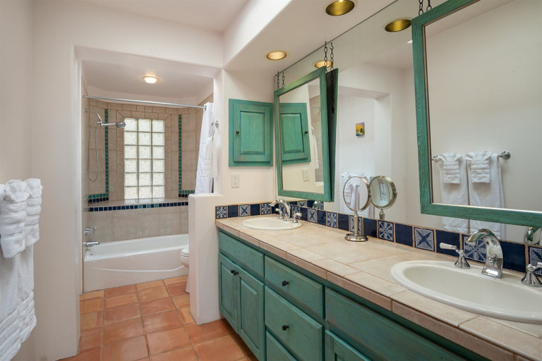 Bathroom 4, Casa Pinzon - Private Getaway, Minutes From Downtown, Santa Fe