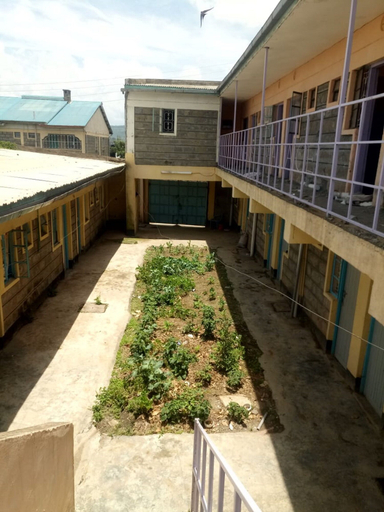 Others 4, Migingo Lodge, Gilgil