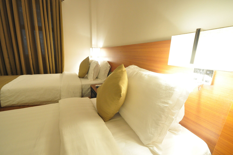 Bedroom 2, Baypark Inn, Calbayog City