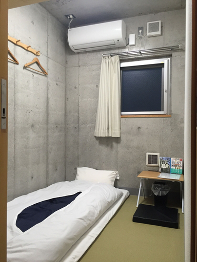 Bedroom 2, Weekly SHO Hotel Namba, Osaka