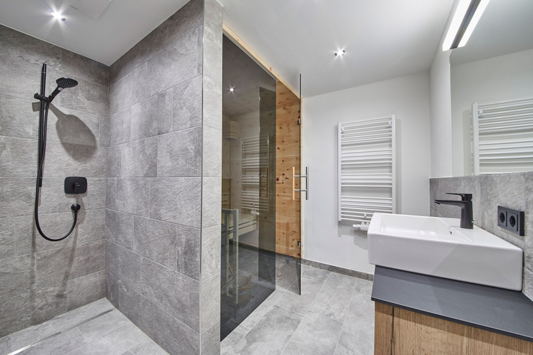 Bathroom 3, Appartements Gappmaier, Zell am See