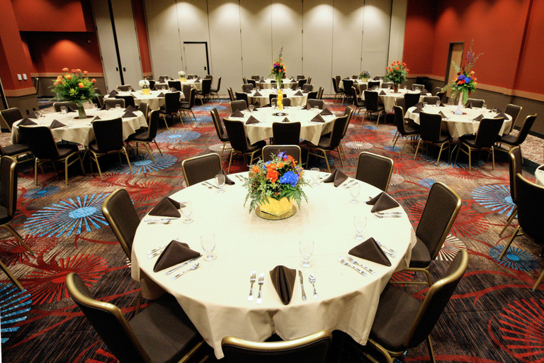 Food & Drinks 5, Emerald Queen Hotel & Casino - Fife, Pierce