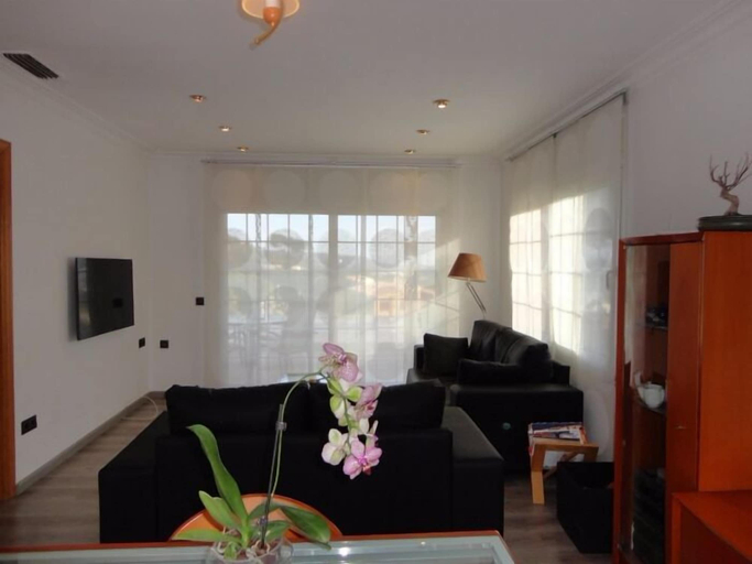 Others 5, Villa Mas, Girona