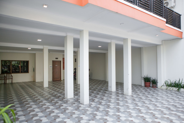 Exterior & Views 2, RedDoorz @ Pasir Luyu Buahbatu, Bandung