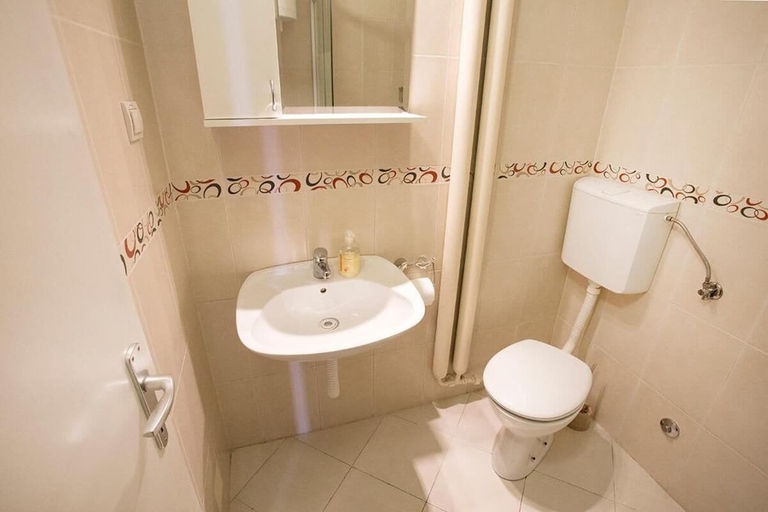 Bathroom 4, Apartment Loti, Belgrade