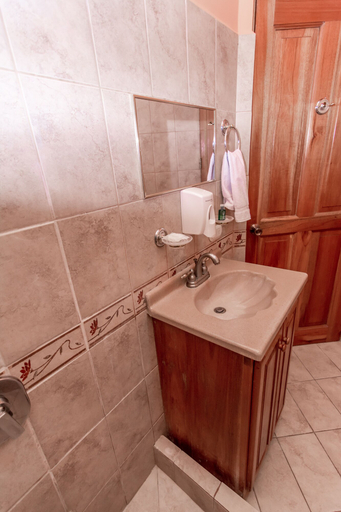Bathroom 4, Hermosa Heights Villa 16, Carrillo