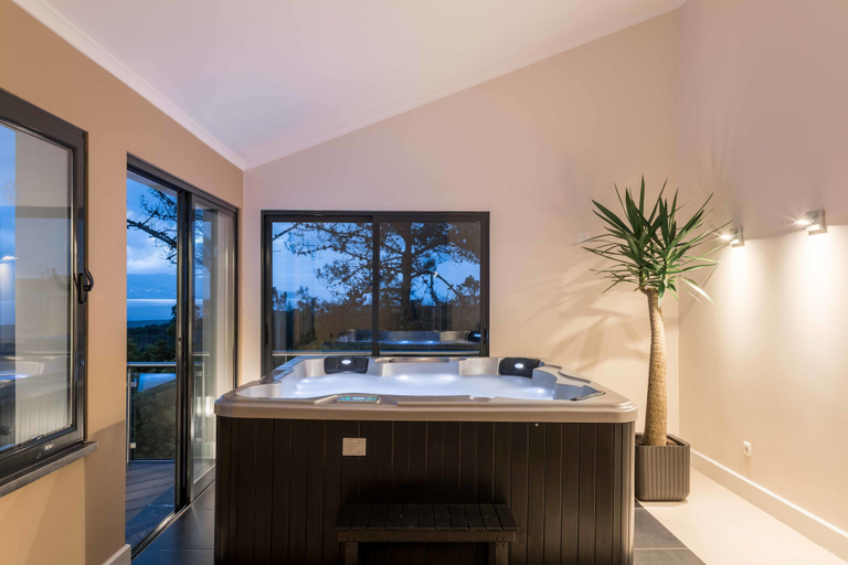 Bathroom 5, Atlantic Heritage Luxury Villa, Madalena